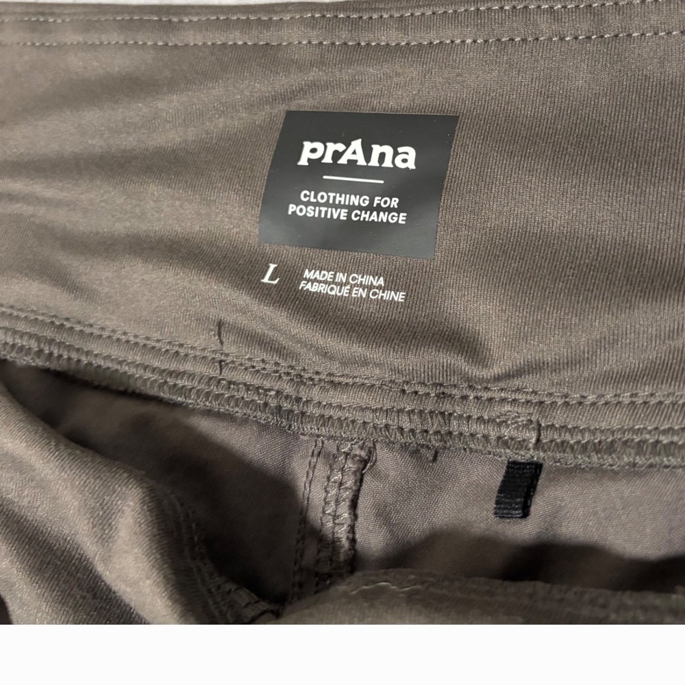Prana Shorts Womens Large Brown Organic Cotton Stretch Hiking Cargo Outdoor - Picture 8 of 8